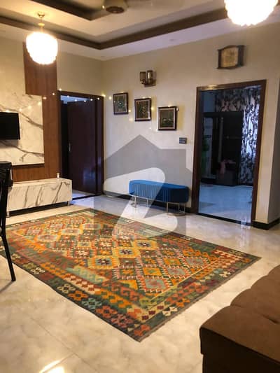 ناظم آباد کراچی میں 4 کمروں کا 7 مرلہ بالائی پورشن 2.35 کروڑ میں برائے فروخت۔