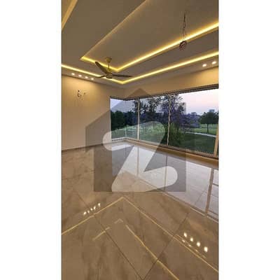 1 Kanal Golf-Facing Luxury Villa for Sale Defence Raya