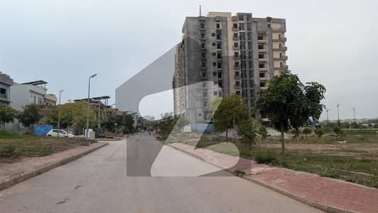 10 Marla Semi-Developed Plot | 100 Ft Wide Road | Best Investment Opportunity