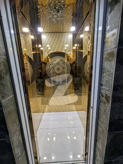 سکیم 33 کراچی میں 3 کمروں کا 4 مرلہ فلیٹ 1.25 کروڑ میں برائے فروخت۔