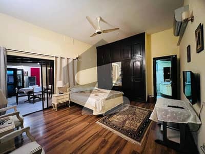 ایف ۔ 8 اسلام آباد میں 1 کمرے کا 2 مرلہ زیریں پورشن 1.4 لاکھ میں کرایہ پر دستیاب ہے۔