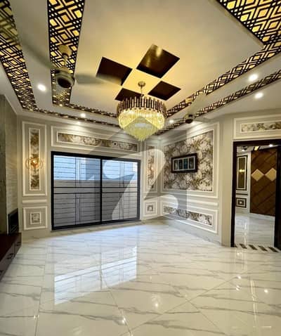 بحریہ ٹاؤن سیکٹر ای بحریہ ٹاؤن,لاہور میں 5 کمروں کا 10 مرلہ مکان 1.25 لاکھ میں کرایہ پر دستیاب ہے۔ بحریہ ٹاؤن سیکٹر ای بحریہ ٹاؤن,لاہور میں 5 کمروں کا 10 مرلہ مکان 1.25 لاکھ میں کرایہ پر دستیاب ہے۔