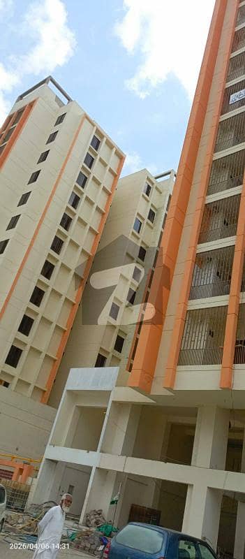 Saima Residencia , Prime Location 3 Bed DD Apartment Available for Sale