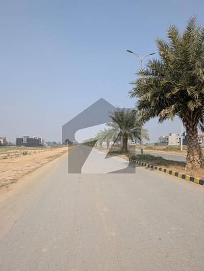 خیابان امین - بلاک این خیابانِ امین,لاہور میں 10 مرلہ رہائشی پلاٹ 1.18 کروڑ میں برائے فروخت۔