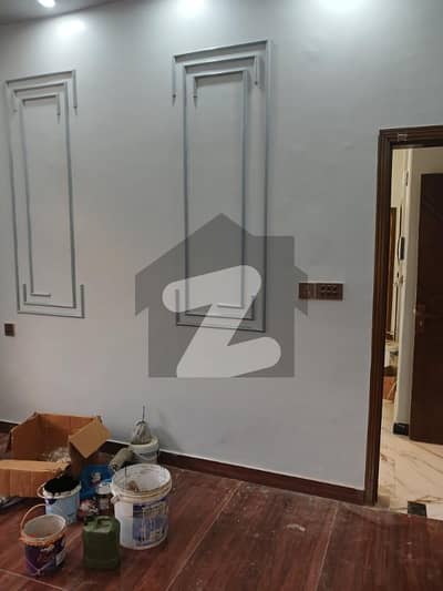 نارتھ ناظم آباد کراچی میں 3 کمروں کا 16 مرلہ مکان 1.5 لاکھ میں کرایہ پر دستیاب ہے۔