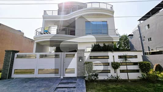 Owner Built Brand New House - Prime Location - Wide Road - Excellent Construction - For Sale In Tariq Garden