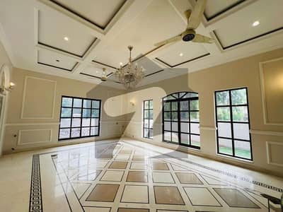 3 Story 10 Beds Luxurious House Available For Rent In F-7