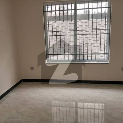 g 9 house for sale 40+80