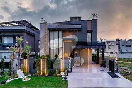 ڈی ایچ اے فیز 6 - بلاک کے فیز 6,ڈیفنس (ڈی ایچ اے),لاہور میں 6 کمروں کا 1 کنال مکان 21.75 کروڑ میں برائے فروخت۔