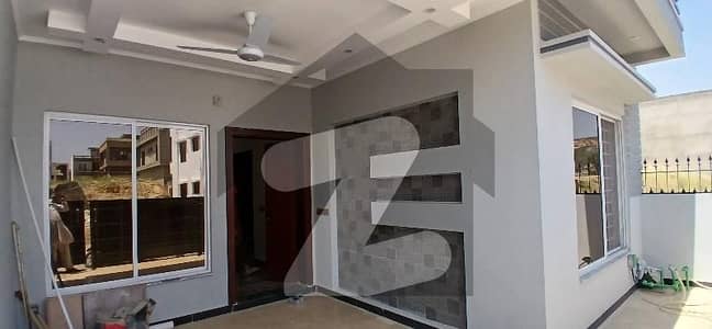 ایم پی سی ایچ ایس ۔ بلاک ایف ایم پی سی ایچ ایس ۔ ملٹی گارڈنز,بی ۔ 17,اسلام آباد میں 5 مرلہ Studio مکان 2.35 کروڑ میں برائے فروخت۔