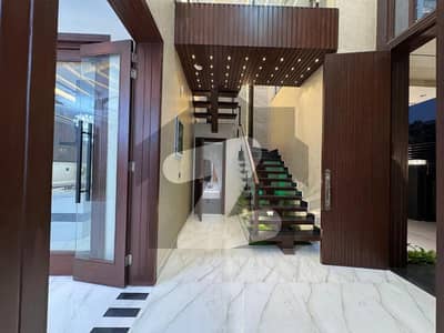 10 Marla Brand New Luxury House Available For Sale In Bahria Town Lahore