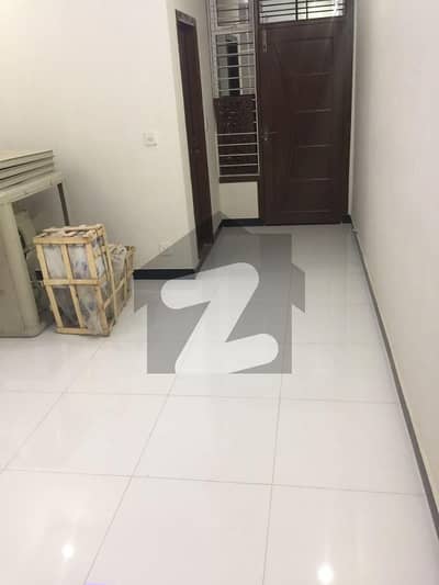 آئی ۔ 11 اسلام آباد میں 2 کمروں کا 6 مرلہ زیریں پورشن 53.0 ہزار میں کرایہ پر دستیاب ہے۔