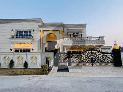 سٹی ہاؤسنگ سوسائٹی گوجرانوالہ میں 7 کمروں کا 1 کنال مکان 15.0 کروڑ میں برائے فروخت۔