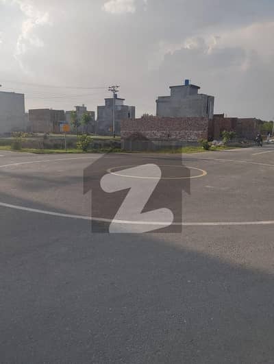 الحفیظ گارڈن - فیز 2 مین کینال بینک روڈ,لاہور میں 8 مرلہ رہائشی پلاٹ 1.5 کروڑ میں برائے فروخت۔