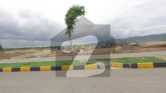 Reasonably-Priced 10 Marla Residential Plot In Capital Smart City