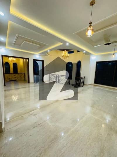 Triple Storey Luxury Full House For Rent In D-12 D-12