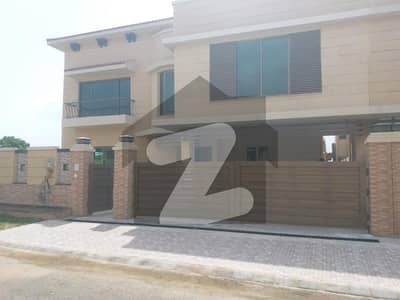 عسکری 5 - سیکٹر ایچ عسکری 5,ملیر کنٹونمنٹ,کینٹ,کراچی میں 5 کمروں کا 17 مرلہ مکان 9.5 کروڑ میں برائے فروخت۔