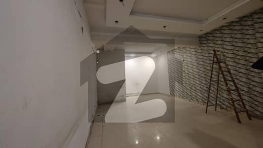 واپڈا ٹاؤن لاہور میں 5 مرلہ دکان 1.6 لاکھ میں کرایہ پر دستیاب ہے۔