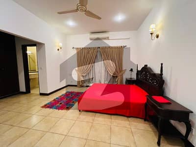 Luxurious 3beds Upper Portion Fully Furnished Available For Rent In F-6