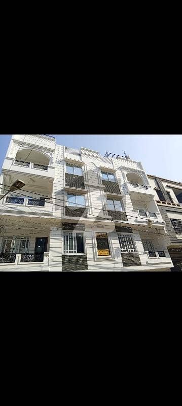 پی ای سی ایچ ایس بلاک 2 پی ای سی ایچ ایس,جمشید ٹاؤن,کراچی میں 3 کمروں کا 7 مرلہ فلیٹ 3.2 کروڑ میں برائے فروخت۔