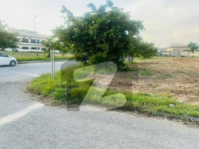 422.31 Sq Yards Corner Plot For Sale In DHA Islamabad Prime Location Sector D