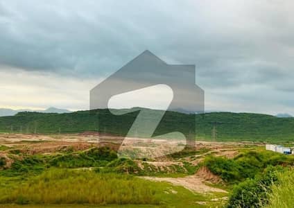 مارگلہ انکلیو مارگلہ ایونیو,اسلام آباد میں 5 مرلہ رہائشی پلاٹ 1.8 کروڑ میں برائے فروخت۔