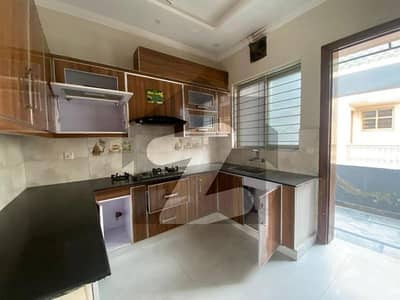 Phase 6 One Kanal Upper Portion Available For Rent Separate Gate Separate Entrance and sui gas meter install 3 Bedrooms