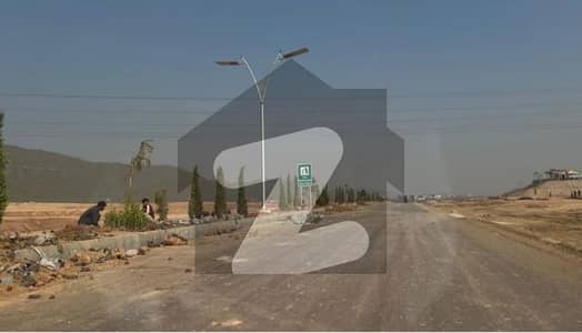 مارگلہ انکلیو مارگلہ ایونیو,اسلام آباد میں 10 مرلہ رہائشی پلاٹ 3.5 کروڑ میں برائے فروخت۔