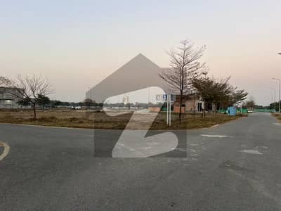 1 Kanal Residential Plot No 272 Urgent For Sale | DHA Phase 8 Block U