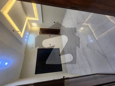 پارک ویو سٹی ۔ تولپ ایکسٹینشن بلاک پارک ویو سٹی,لاہور میں 4 کمروں کا 5 مرلہ مکان 75.0 ہزار میں کرایہ پر دستیاب ہے۔