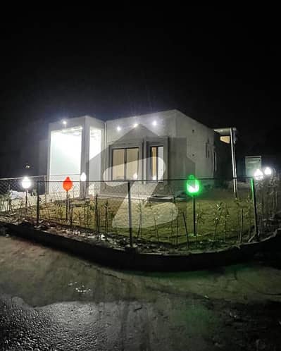 Corner Beautiful Safari Home