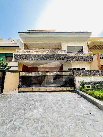 10 Marla Brand New luxury House For sale in G-13 Islamabad