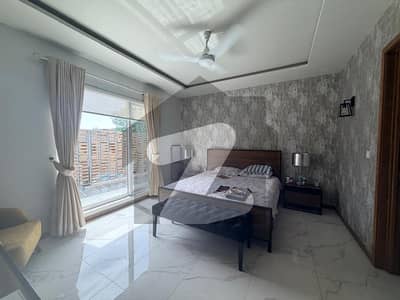 ایف ۔ 7 اسلام آباد میں 3 کمروں کا 1 کنال بالائی پورشن 9.8 لاکھ میں کرایہ پر دستیاب ہے۔