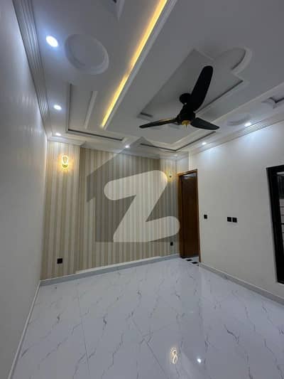 پارک ویو سٹی - ٹیولپ بلاک پارک ویو سٹی,لاہور میں 4 کمروں کا 5 مرلہ مکان 82.0 ہزار میں کرایہ پر دستیاب ہے۔