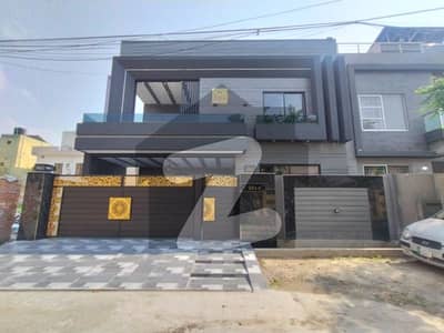 10 Marla Brand New House Available For Sale