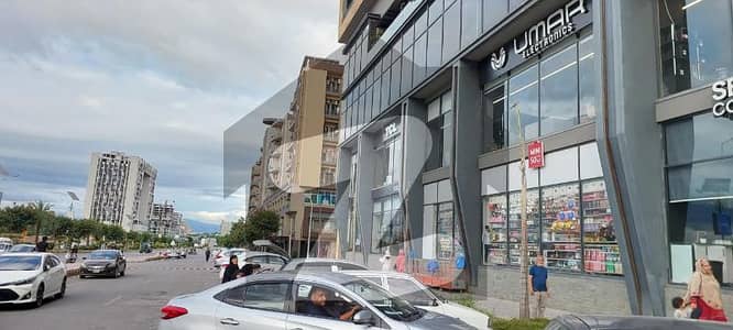 گلبرگ بزنس پارک گلبرگ,اسلام آباد میں 1 کنال کمرشل پلاٹ 35.0 کروڑ میں برائے فروخت۔