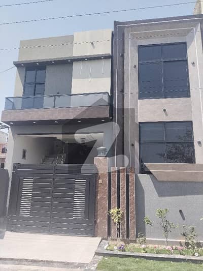 5 Marla Ultra-Modern Double Storey House for Sale Al Haram Garden, Lahore