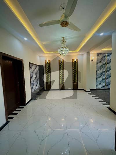 آئی ۔ 14/1 آئی ۔ 14,اسلام آباد میں 4 کمروں کا 6 مرلہ مکان 2.65 کروڑ میں برائے فروخت۔