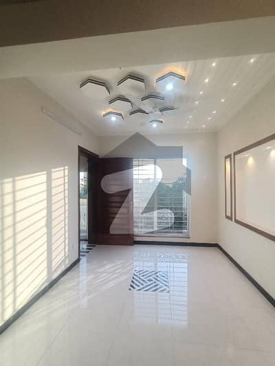 Studio Flat G-13/4 Near Kashmir Highway Islamabad