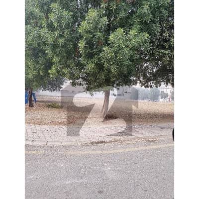 28 Marla Corner Residential Plot For Sale Takbeer Block, Main Boulevard