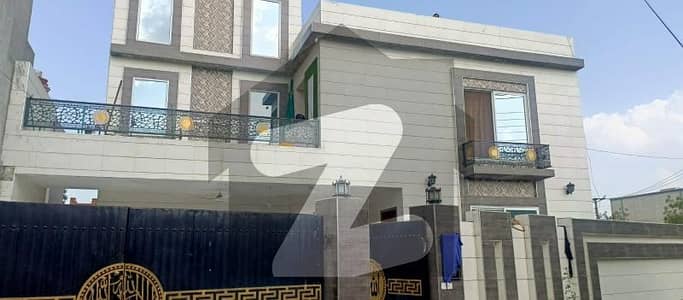 اے ڈبلیو ٹی فیز 1 اے ڈبلیو ٹی آرمی ویلفیئر ٹرسٹ,رائیونڈ روڈ,لاہور میں 6 کمروں کا 18 مرلہ مکان 4.65 کروڑ میں برائے فروخت۔