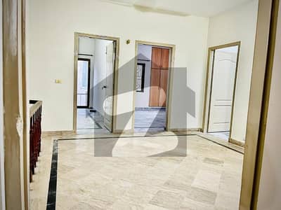 15 MARLA FFUL HOUSE FOR RENT IN VALENCIA TOWN LAHORE