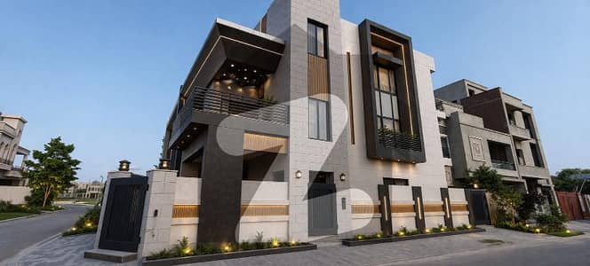 10 marla house for rent in punjab univasty town