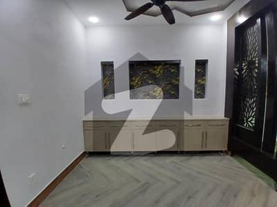 G14/4 25x50 Ground Portion available for rent