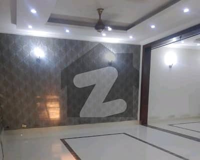 House For rent In Beautiful Model Town - Block D