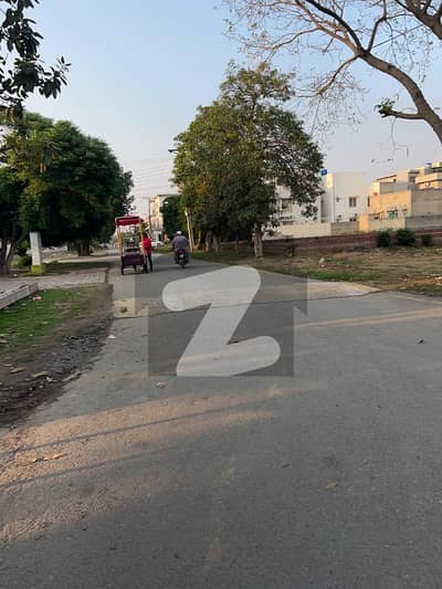 1 kanal residential plot for sale in sikandar block