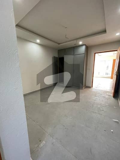 نواب ٹاؤن لاہور میں 2 کمروں کا 5 مرلہ فلیٹ 55.0 ہزار میں کرایہ پر دستیاب ہے۔