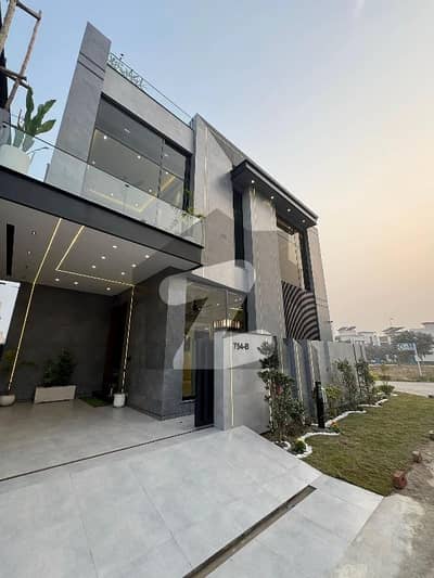 5 Marla Ultra-Modern House for Sale DHA 9 Town, Lahore