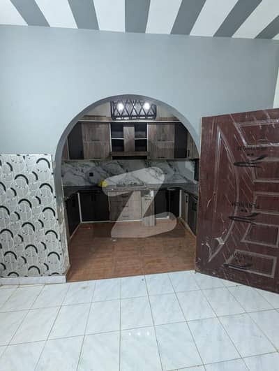 گلشن عظیم سکیم 33,کراچی میں 4 کمروں کا 5 مرلہ مکان 65.0 ہزار میں کرایہ پر دستیاب ہے۔