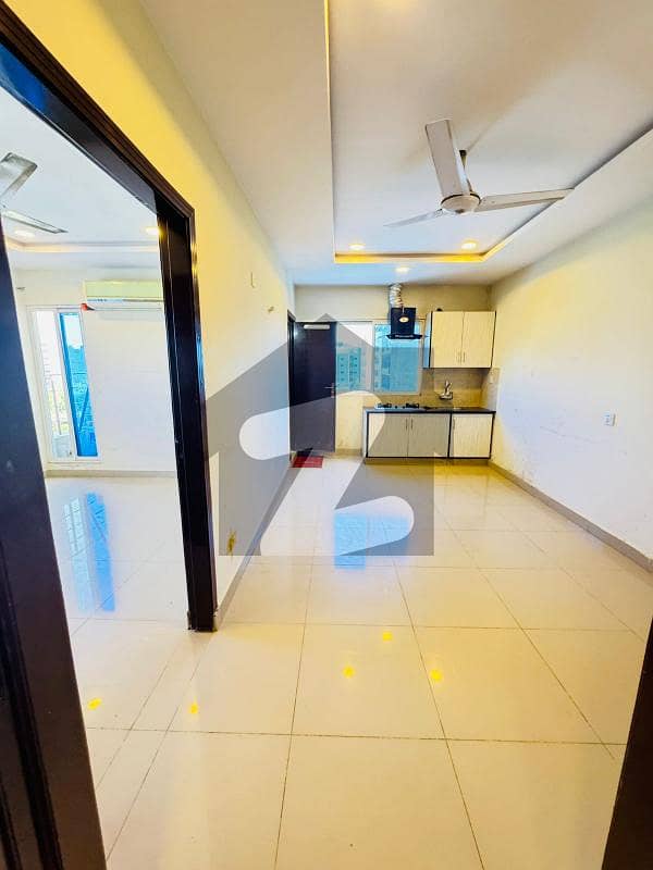 Gulberg Icon 2 Front Facing 2 Bedroom Available Gulberg Icon 2 Front Facing 2 Bedroom Available